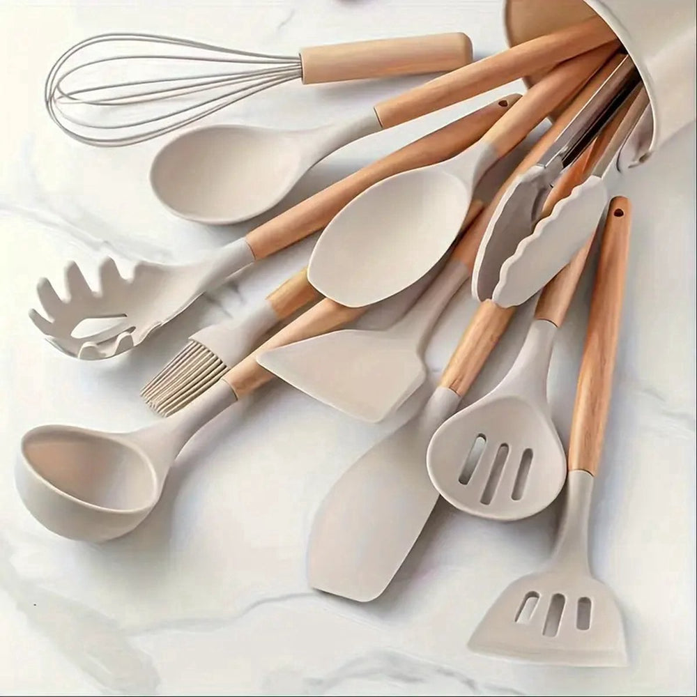 Siliconen Keukengerei Set met Houten Handvatten – 13-delig Beige met Messenslijper