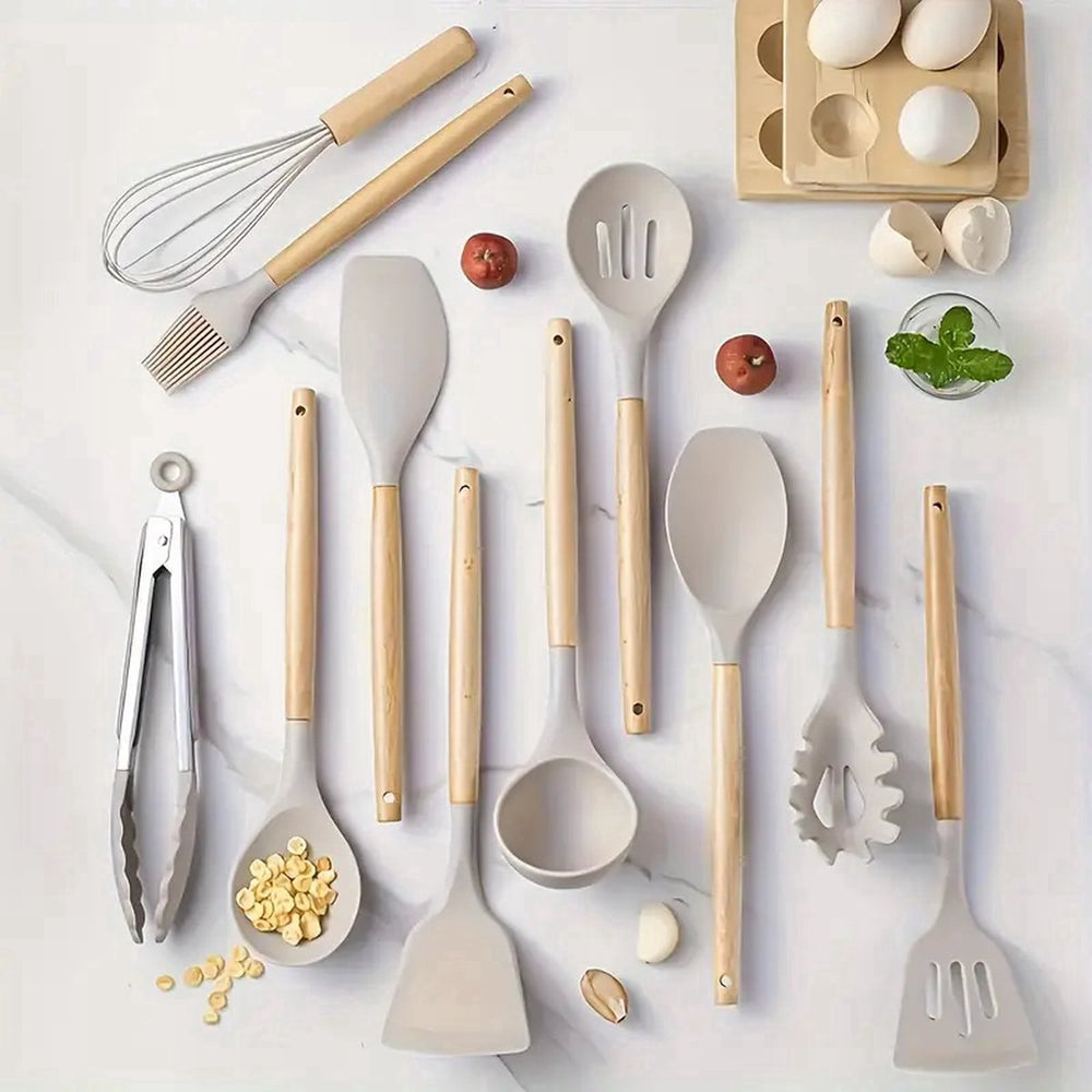 Siliconen Keukengerei Set met Houten Handvatten – 13-delig Beige met Messenslijper