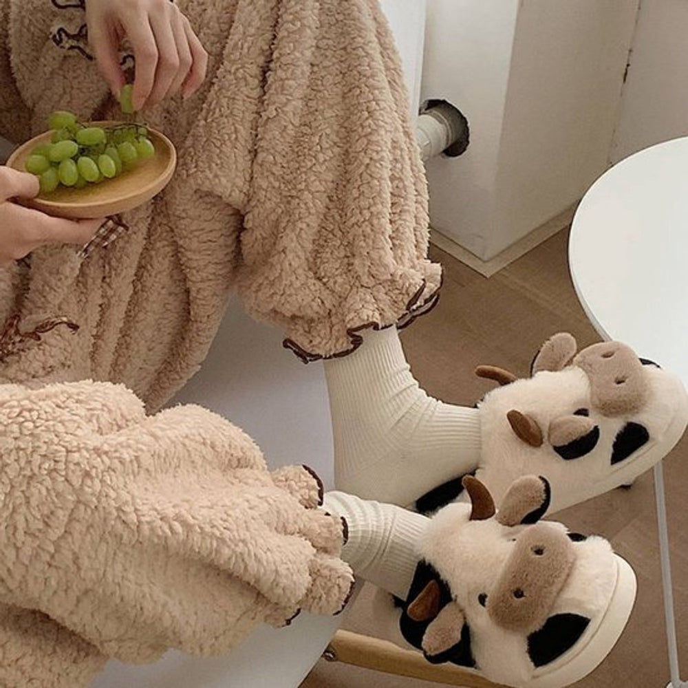 Koeien Sloffen van Zacht Pluche – Wit – Maat 35/36